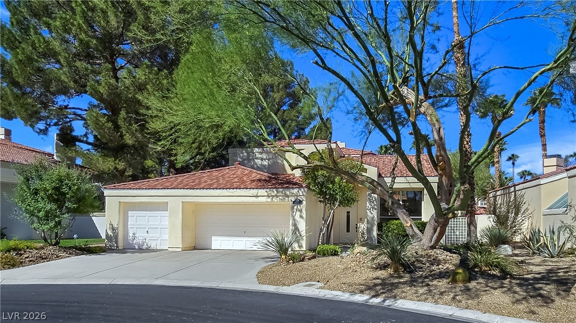 5205 Coral Glow Court — photo