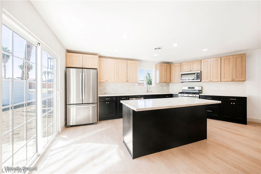 5117 New Bedford Drive — photo