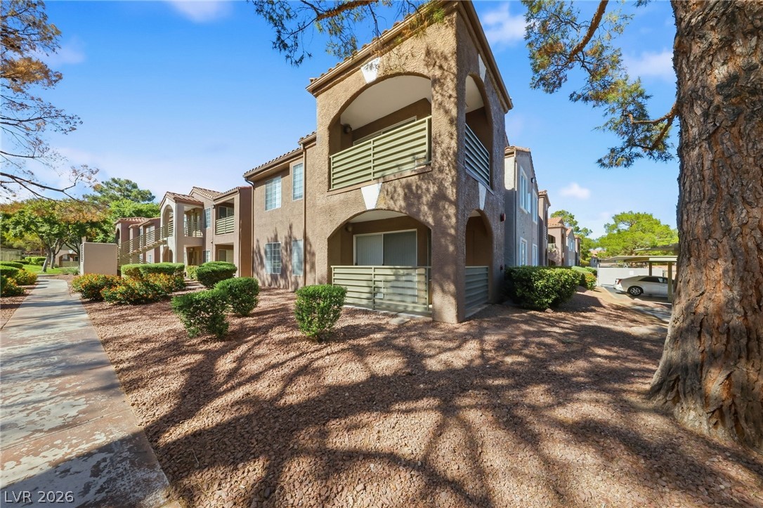 2121 Sealion Drive 104 — photo