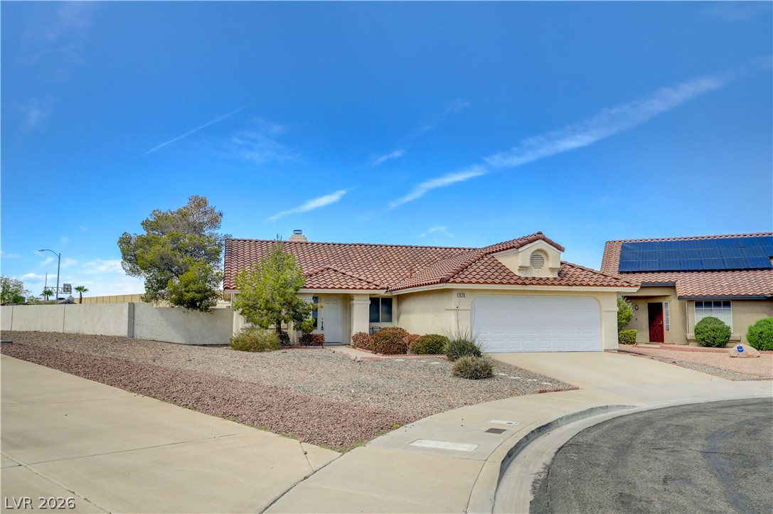 970 Hunters Run Drive — photo