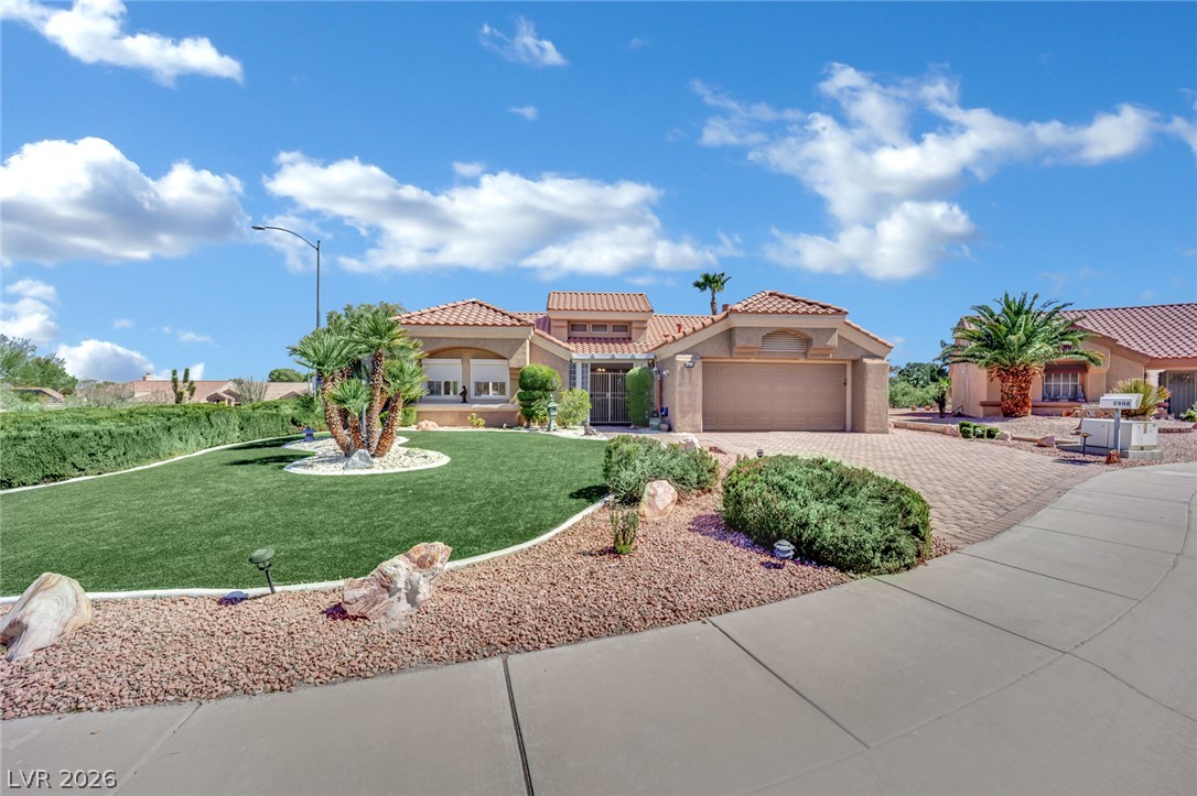 2808 Tumble Creek Court — photo