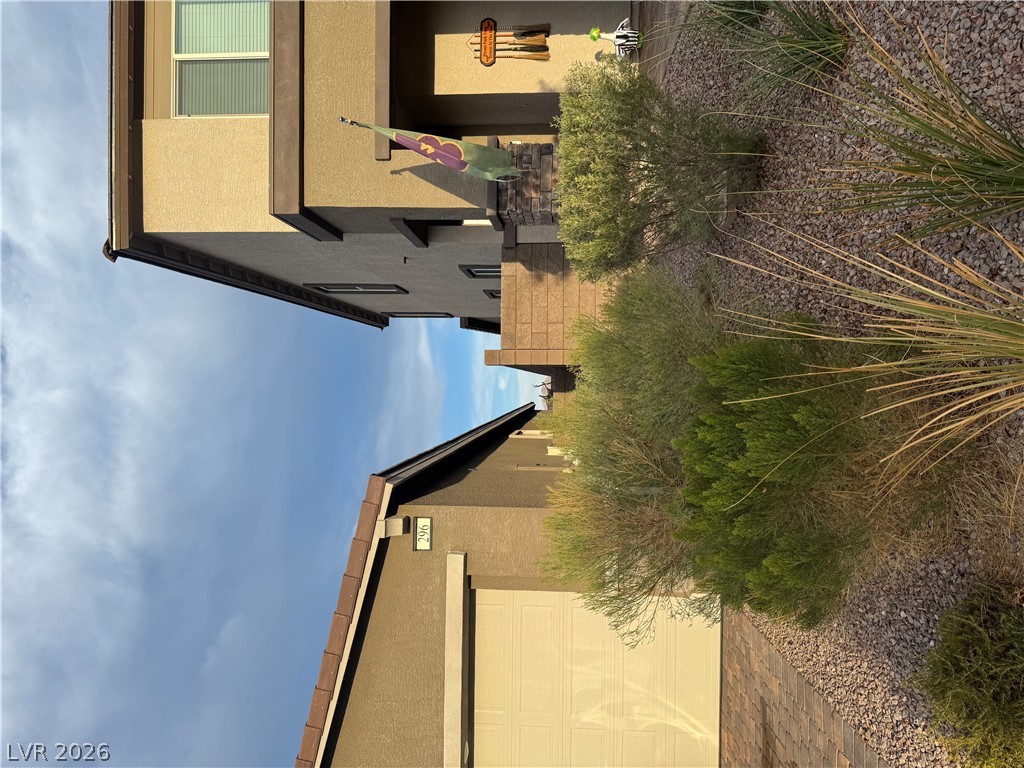 296 Fossil Falls Street — photo