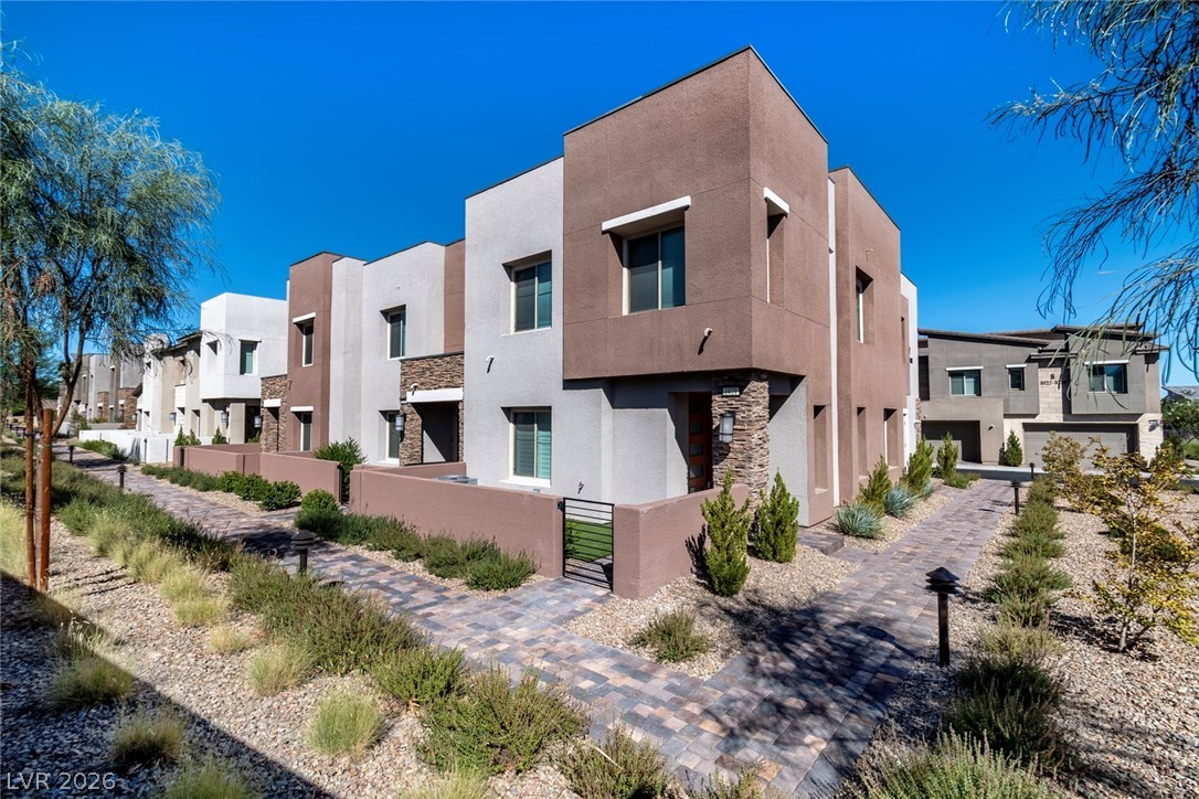 600 North Carriage Hill Drive 1021 — photo