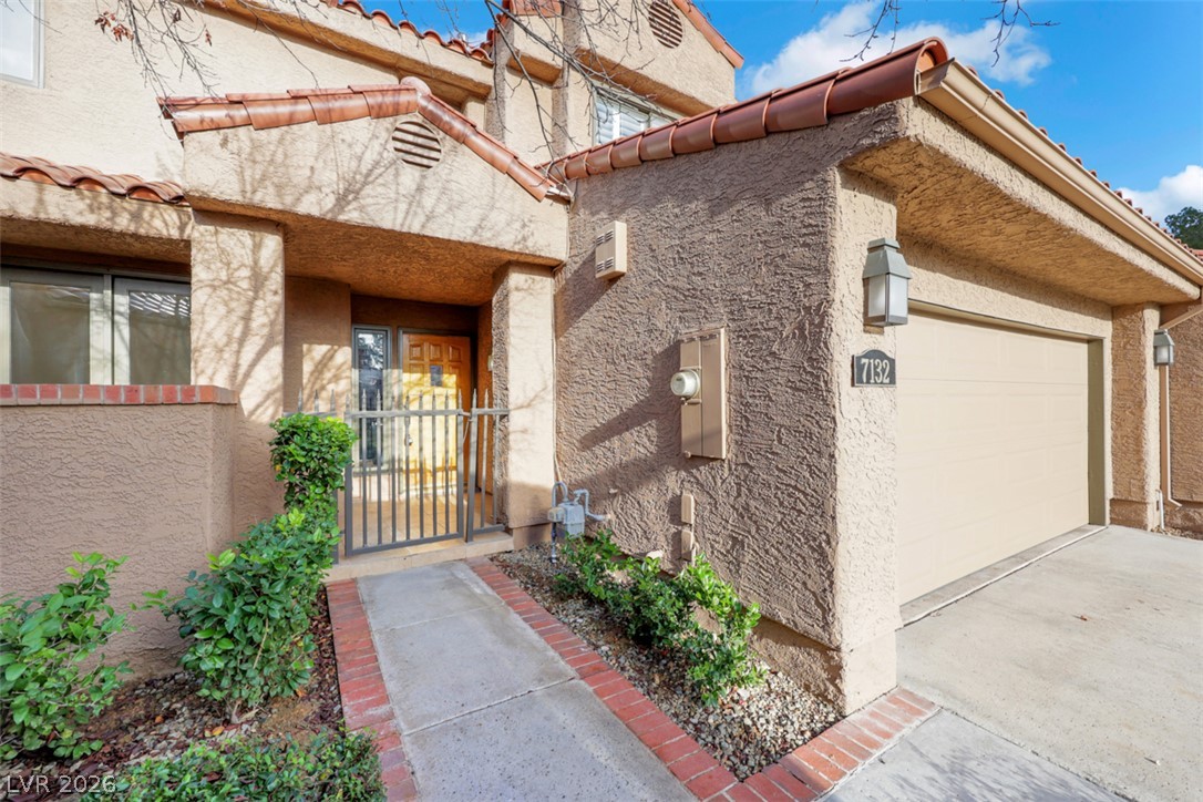 7132 Mission Hills Drive — photo