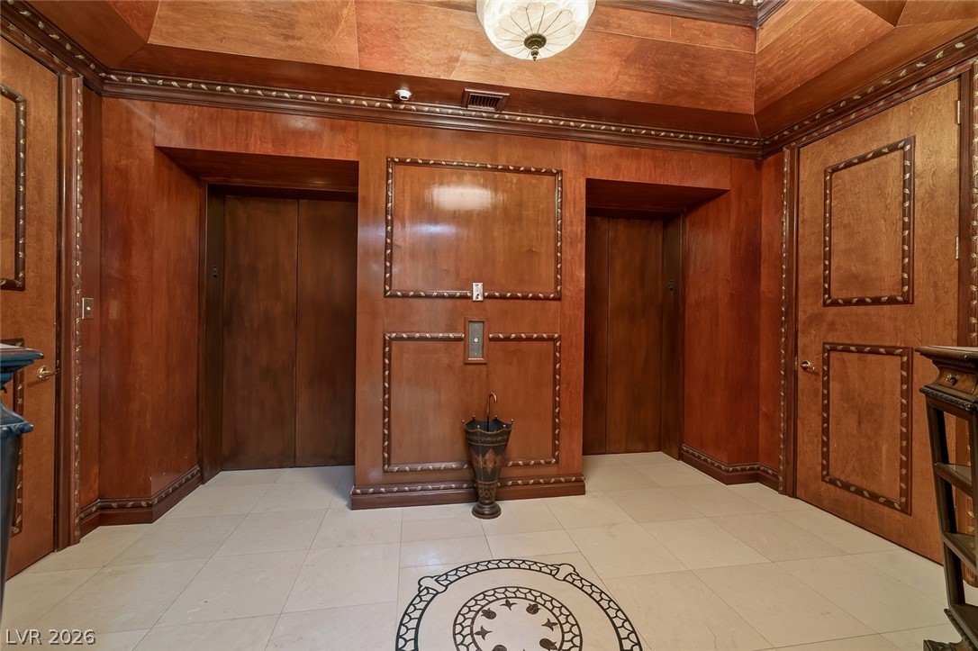 2877 Paradise Road 3302 — photo