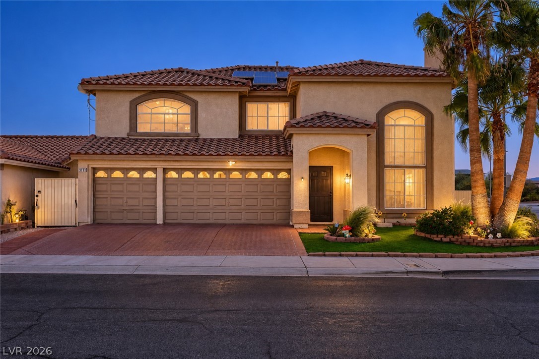 9133 Sapphire Ridge Avenue — photo