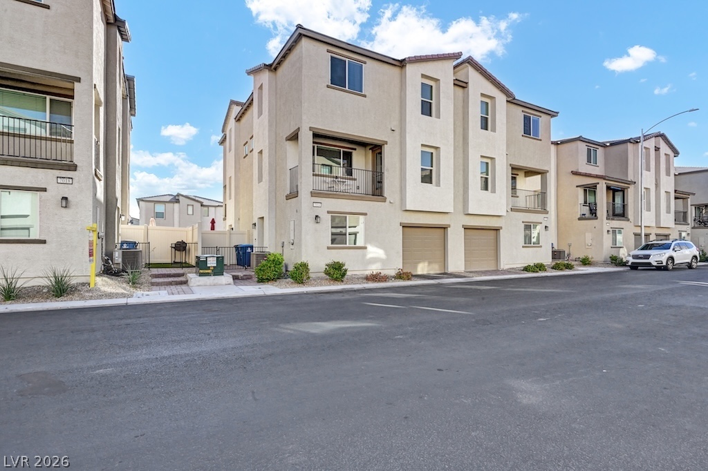 7014 Spicy Merlot Street — photo