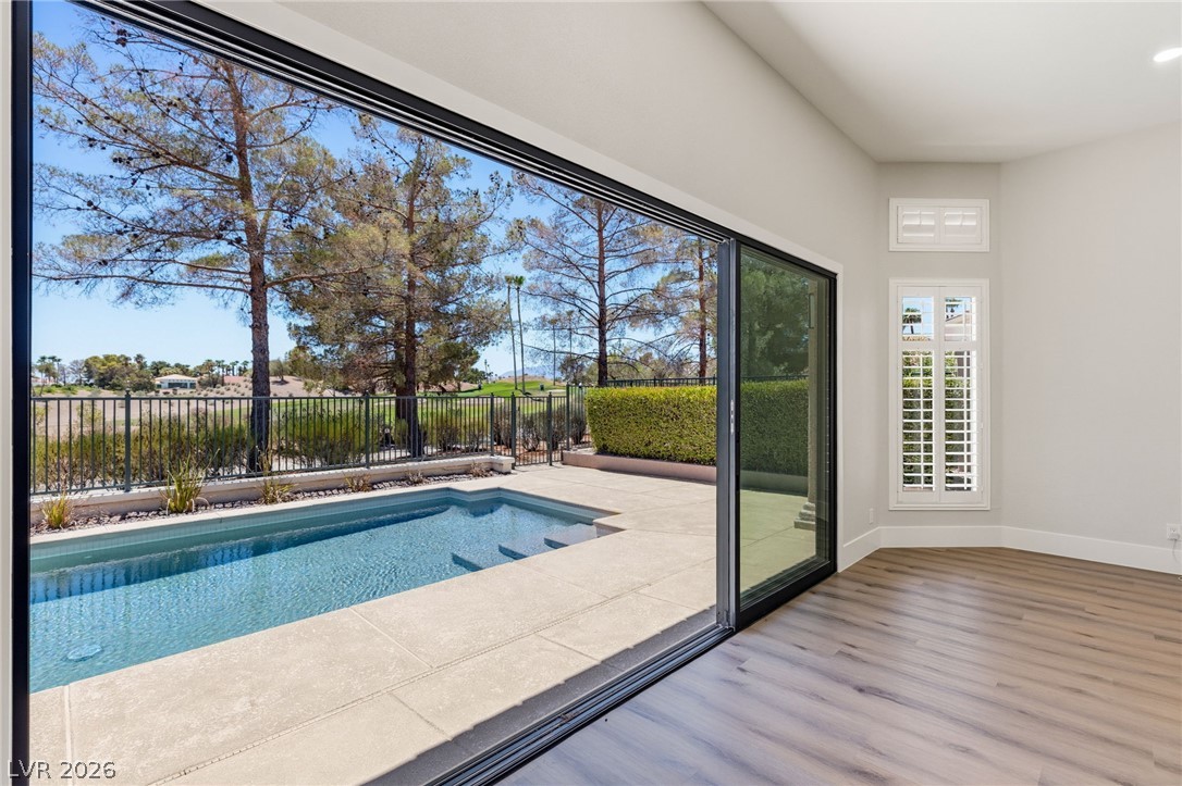 8649 Robinson Ridge Drive — photo