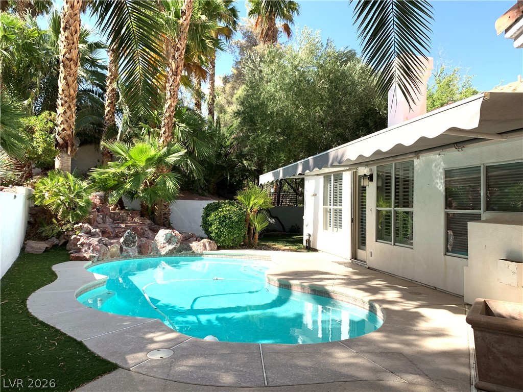 175 Buena Court — photo