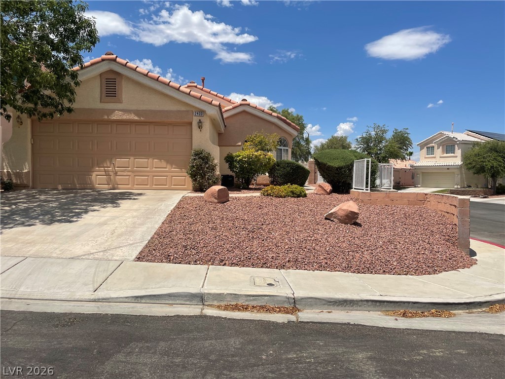 2400 Miki Court — photo
