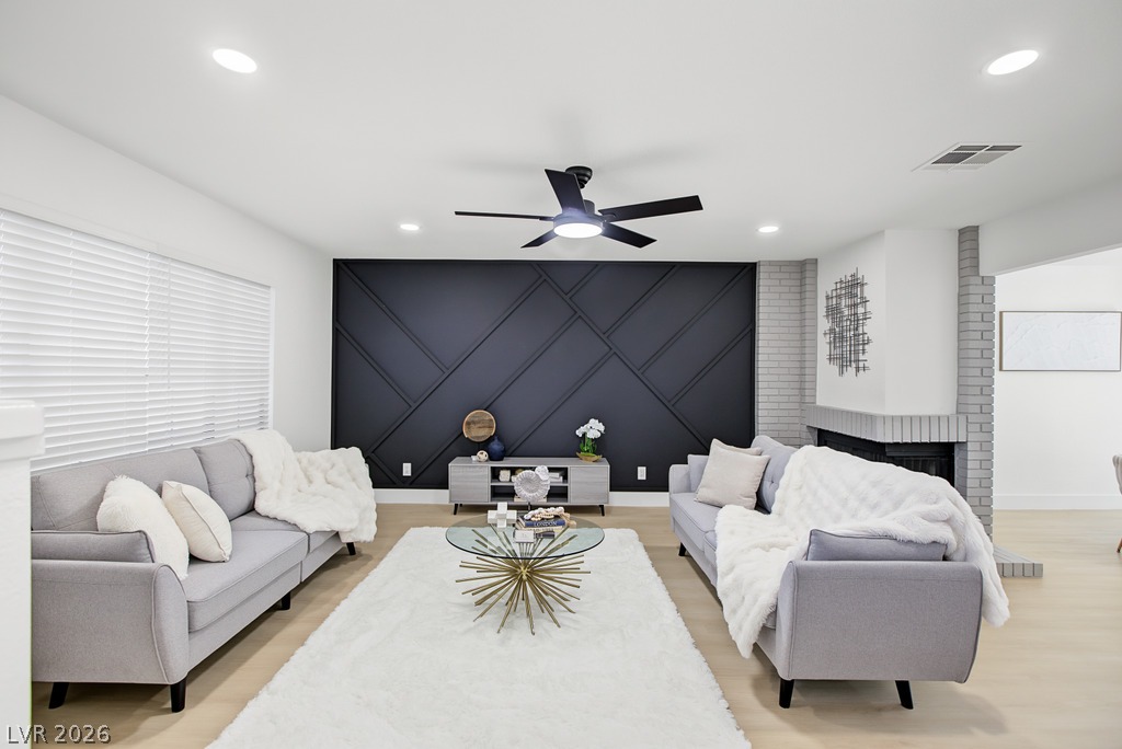 2371 Pickwick Drive 73 — photo
