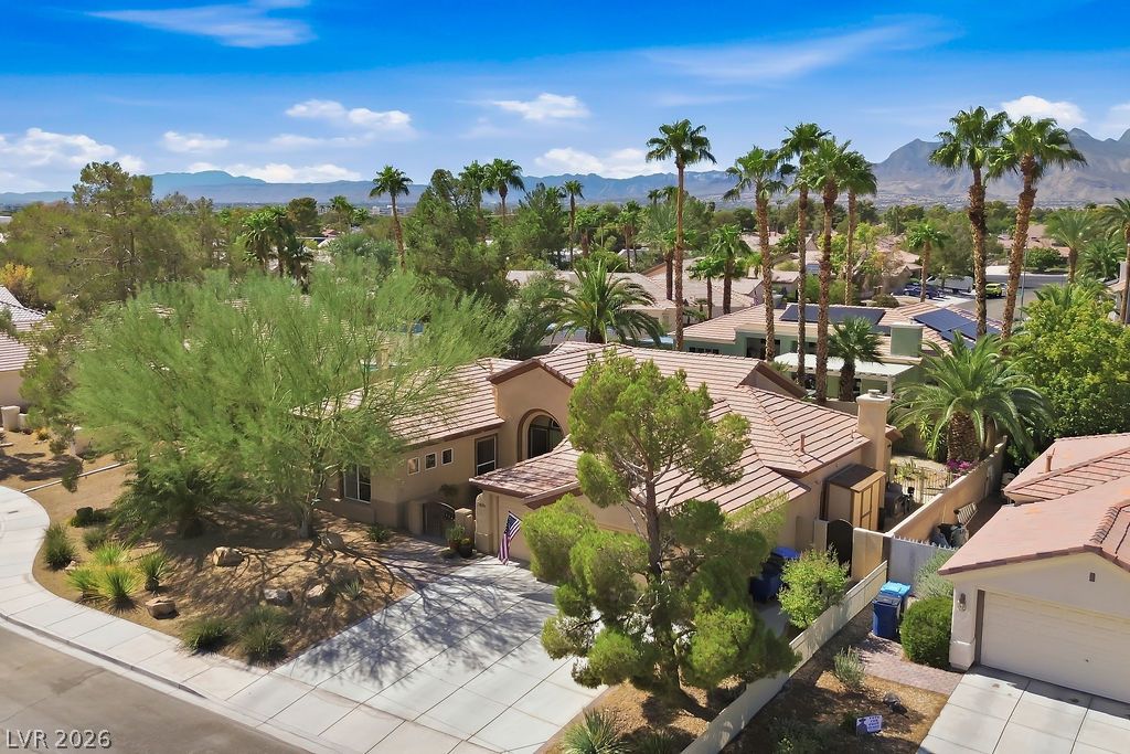 3805 Old Orchard Court — photo