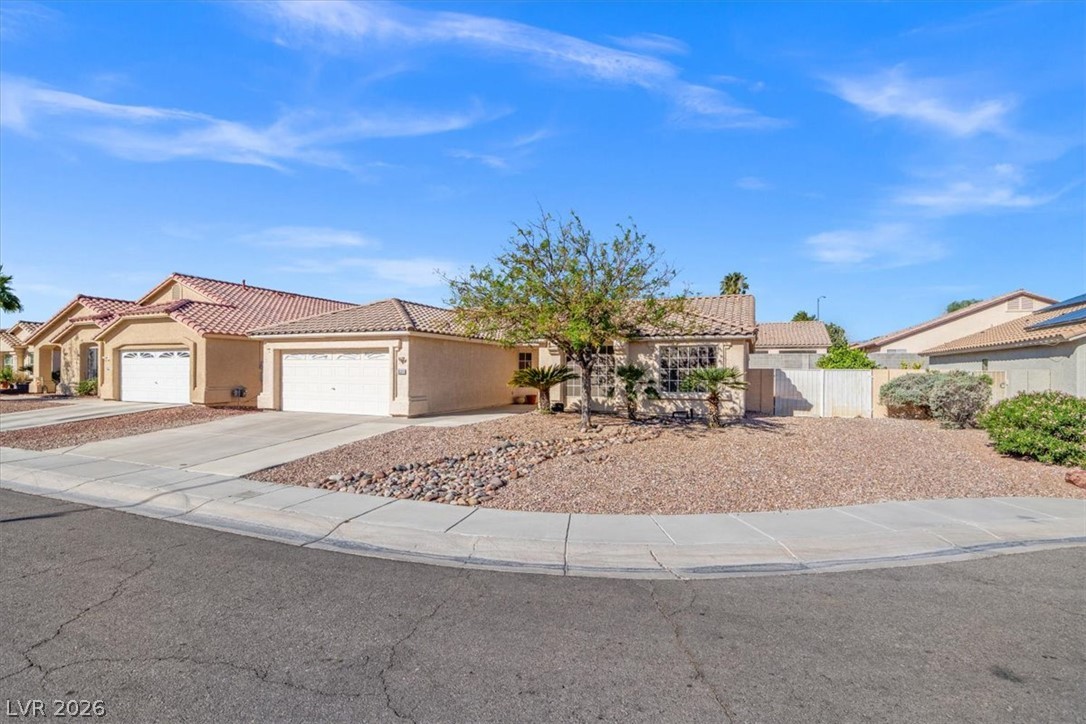 3535 Barrel Bronco Court — photo