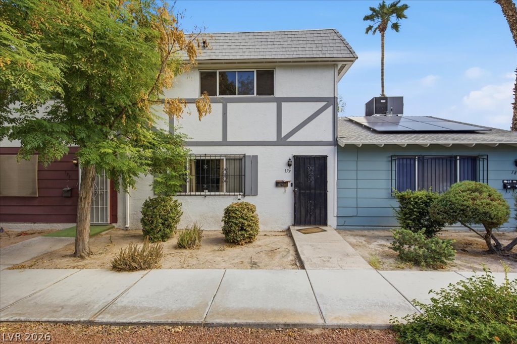 179 Greenbriar Townhouse Way — photo