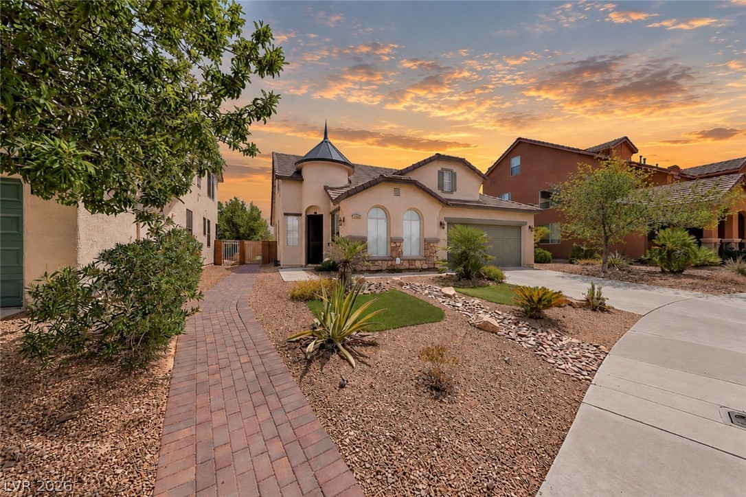 792 Valley Rise Drive — photo