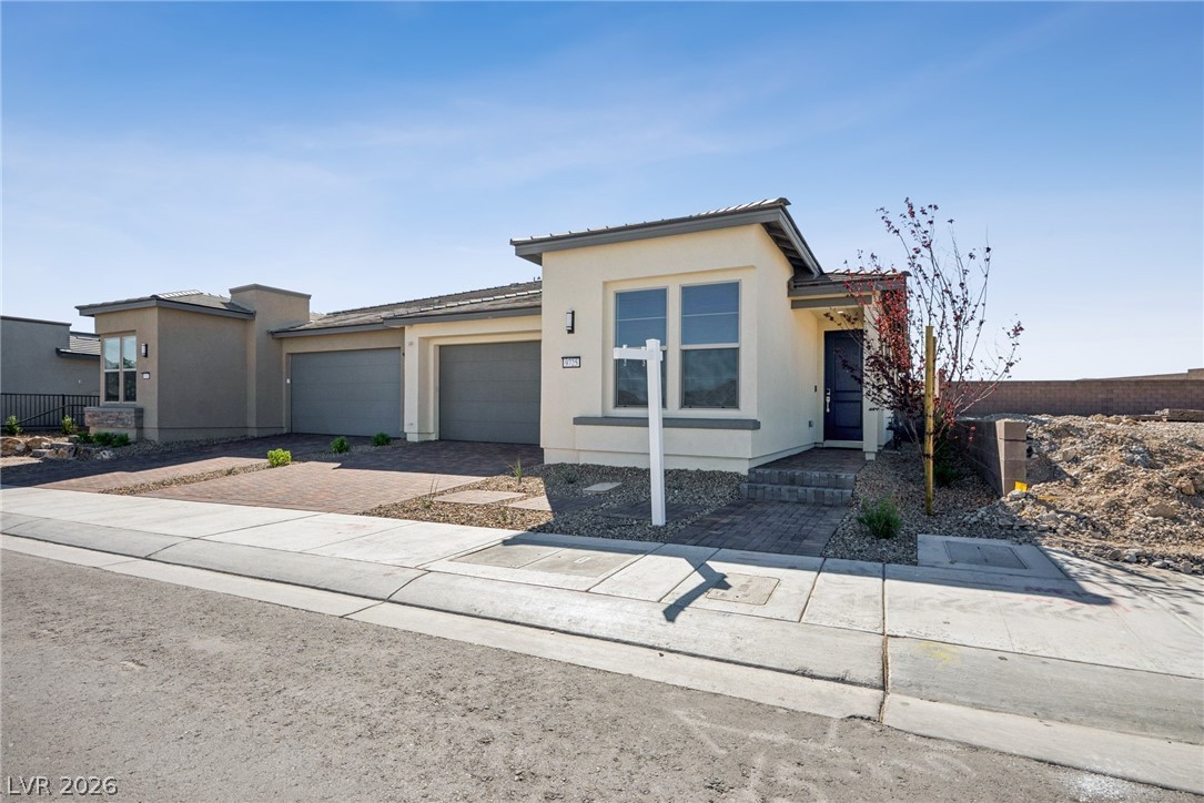 9725 Sangria Sunrise Avenue — photo