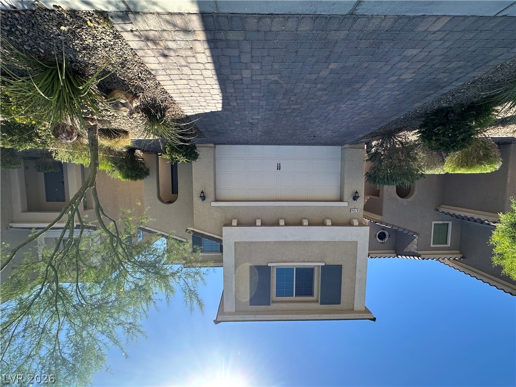 6784 Pivot Point Street — photo