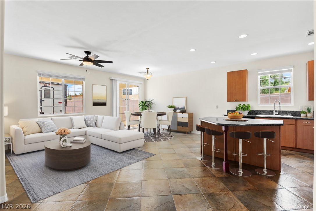 2522 Sunrise Street — photo