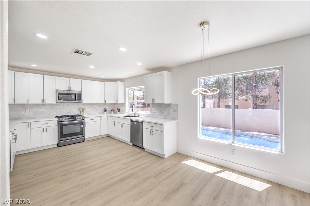 9115 Sangria Lane — photo