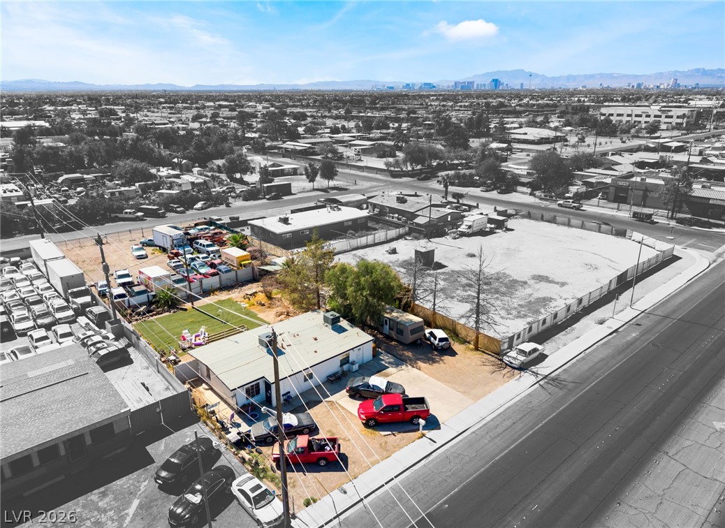 5351 East Lake Mead Boulevard — photo