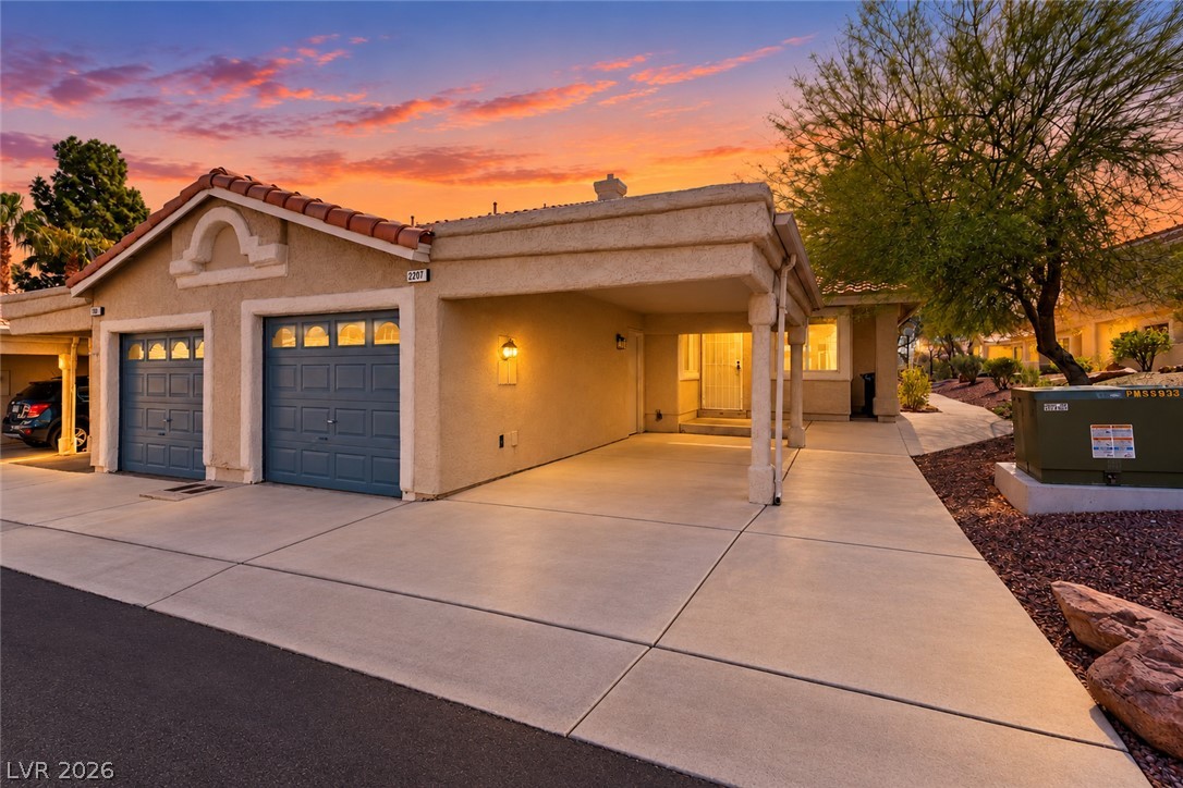 2207 Camel Mesa Drive — photo