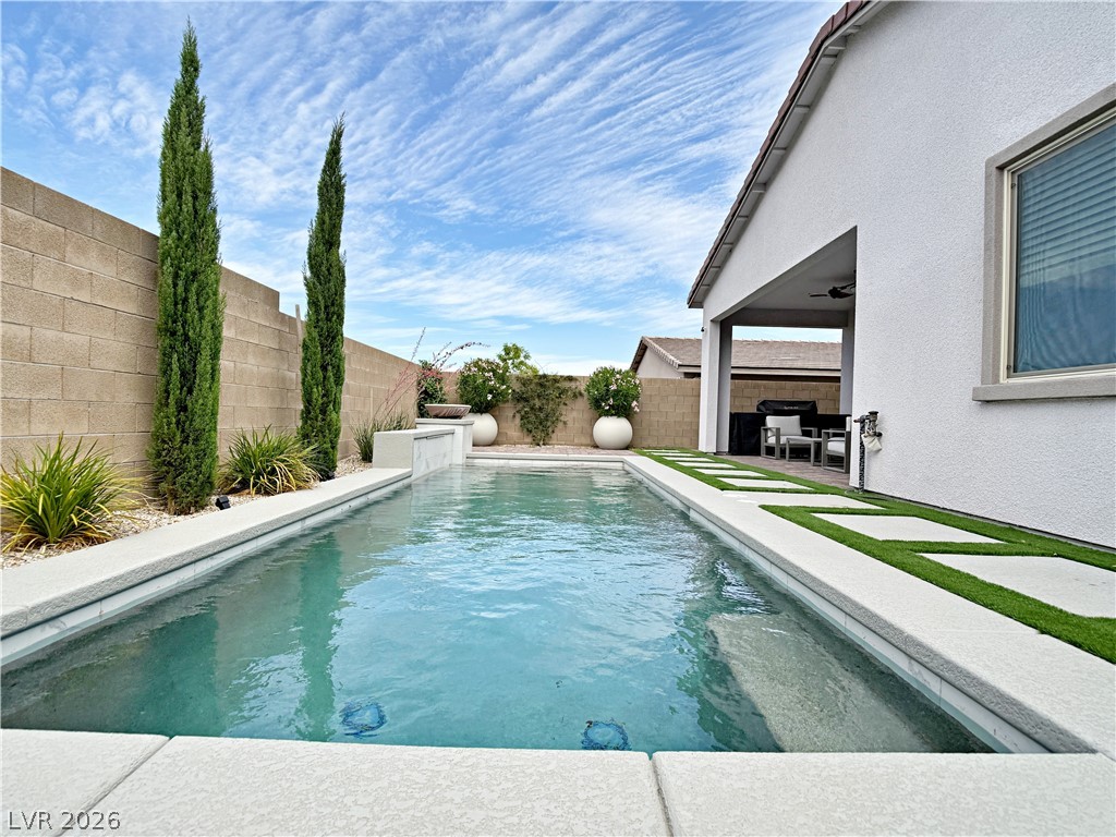 11622 Peregrine Point Court — photo