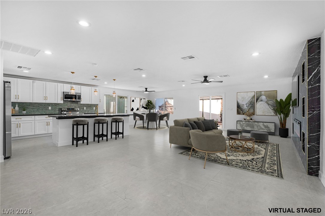 1504 Banner Circle — photo