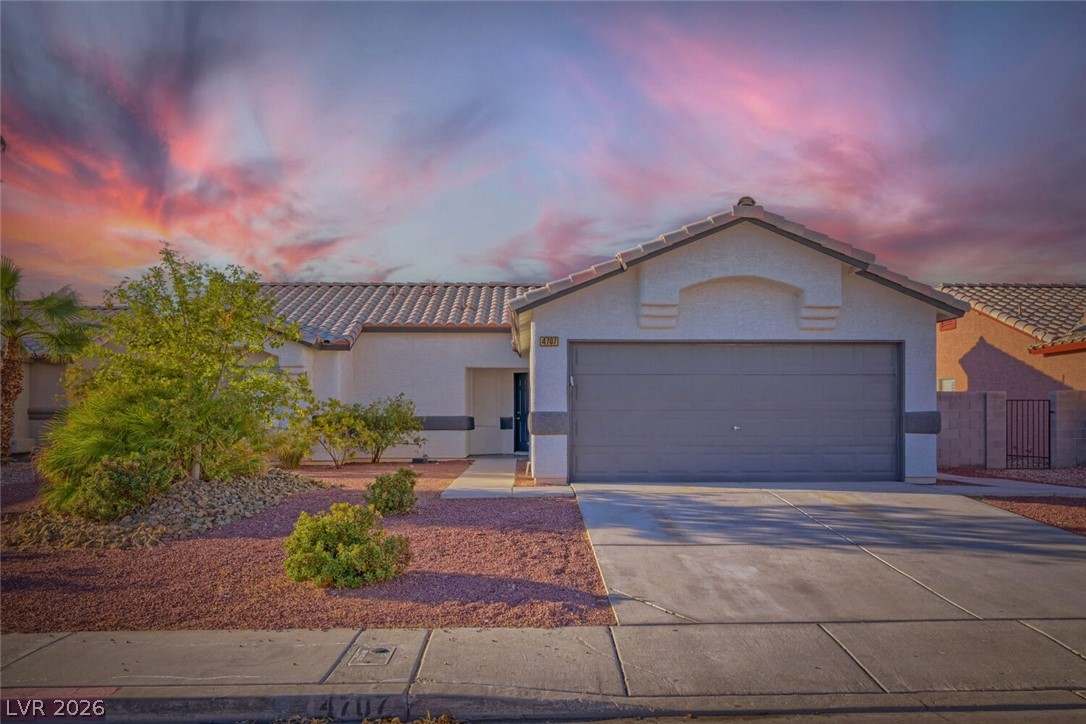4707 Checker Way — photo