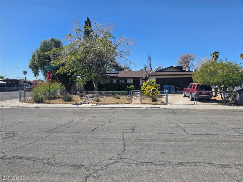 5289 Reeder Circle — photo