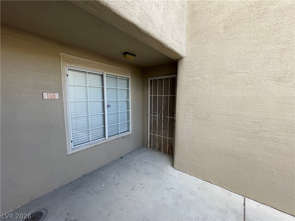 1908 High Valley Court 106 — photo