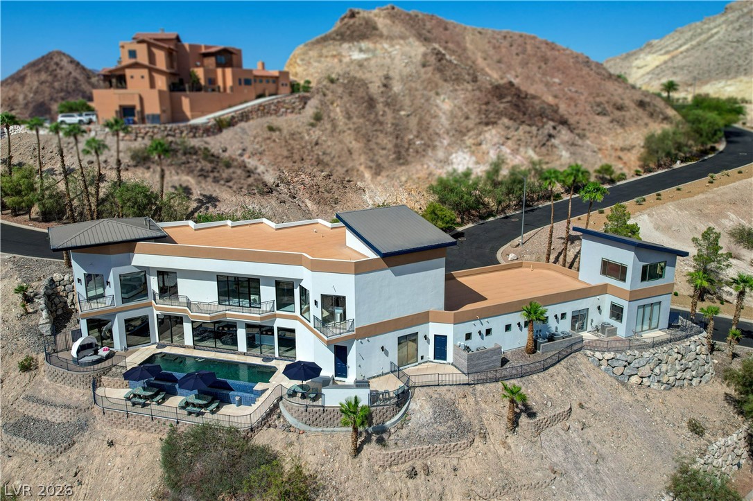 1140 Brown Hill Court — photo