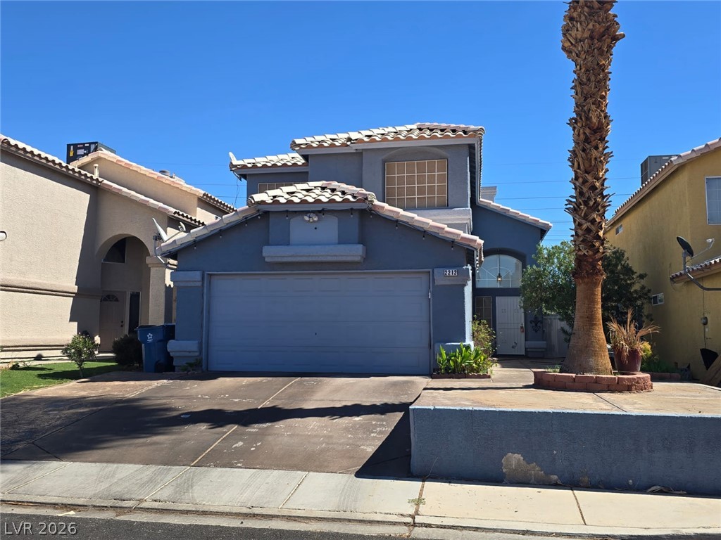 2212 Crowley Way — photo
