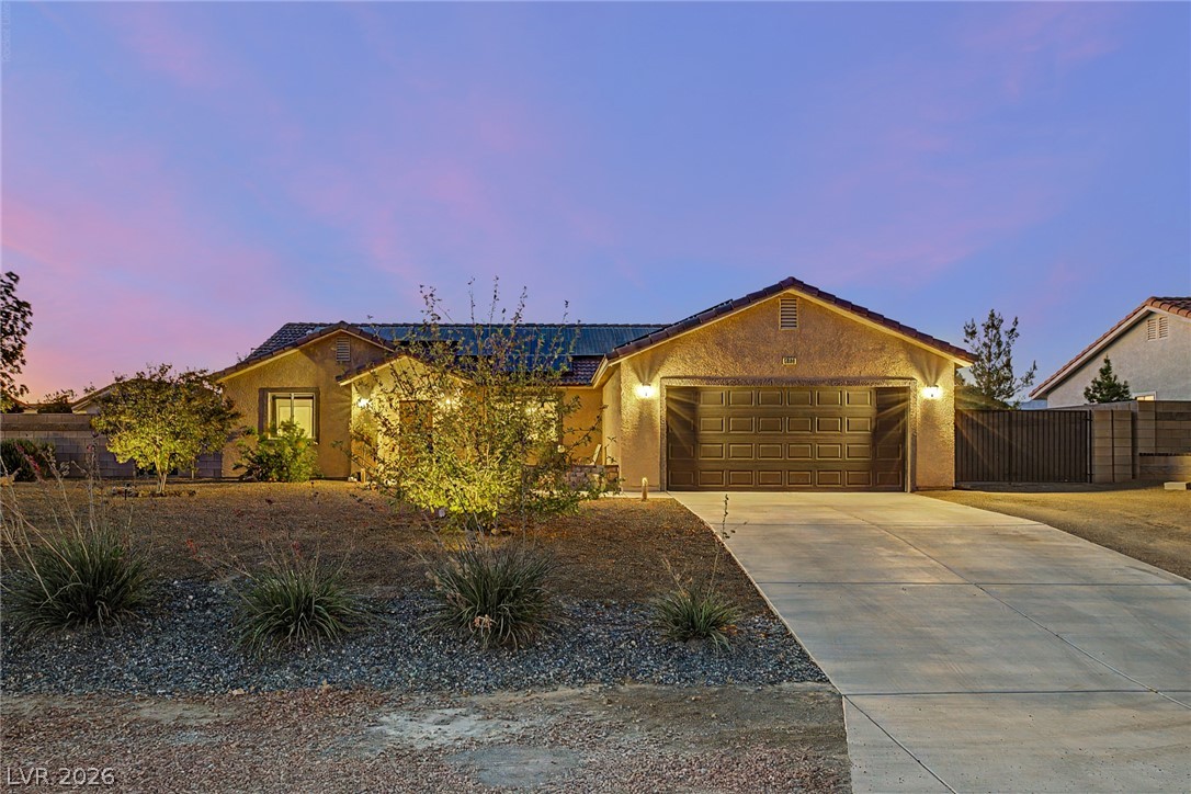5090 Fairmont Street — photo