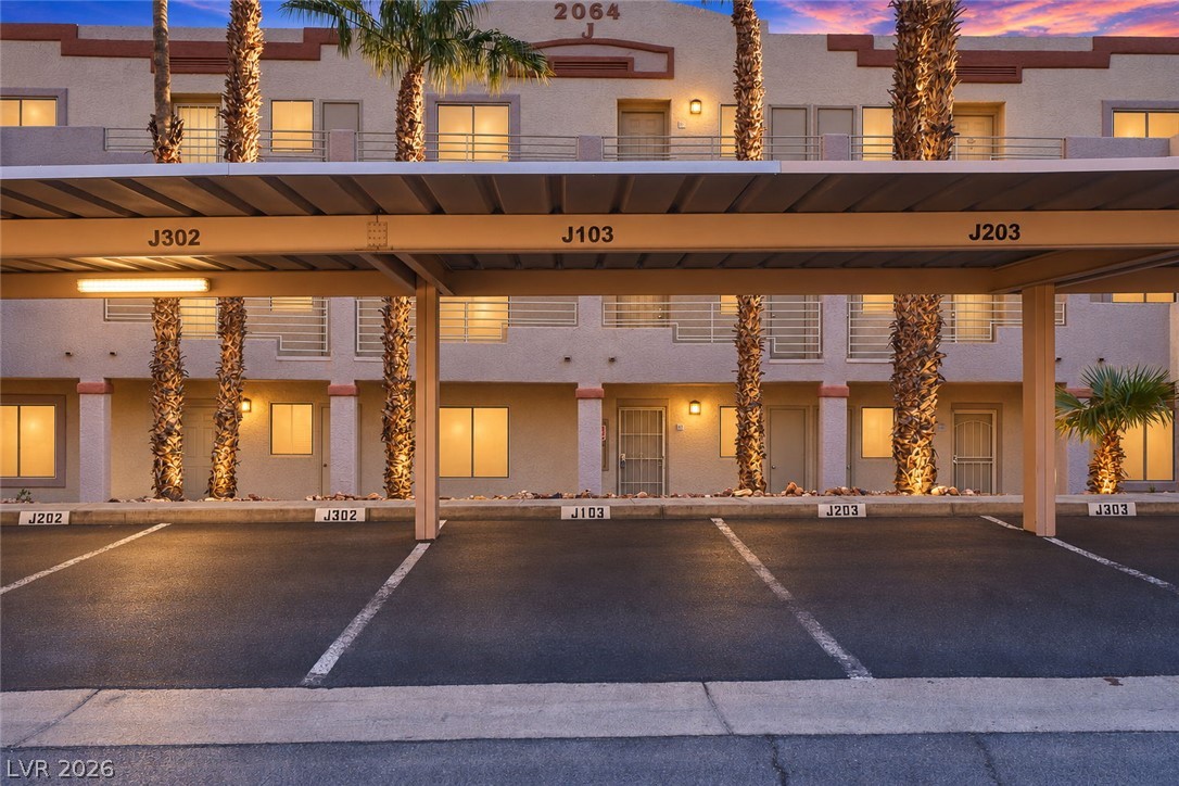 2064 Mesquite Lane Unit 103 — photo