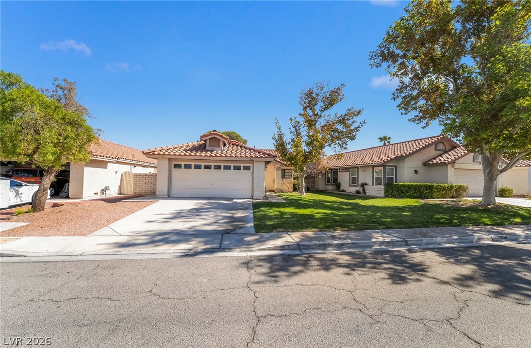 8466 Palmada Drive — photo