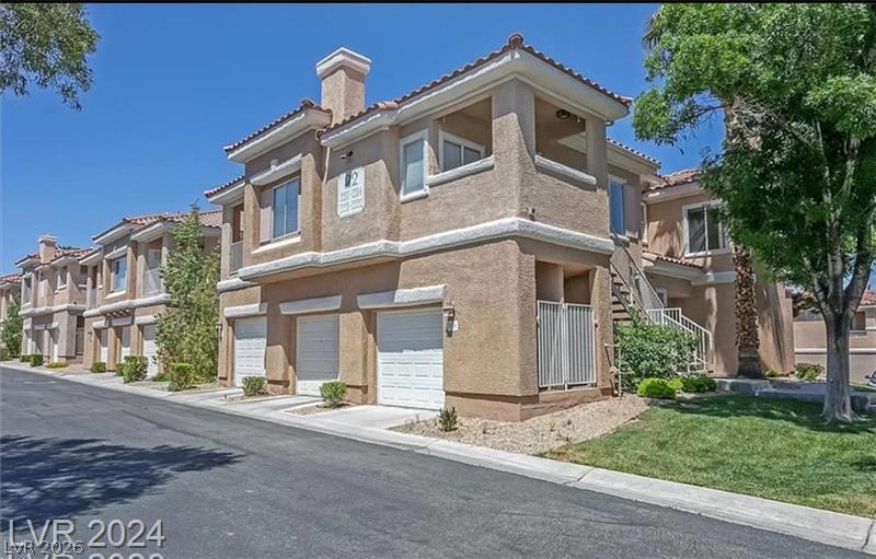 251 South Green Valley Parkway Unit 2212 — photo