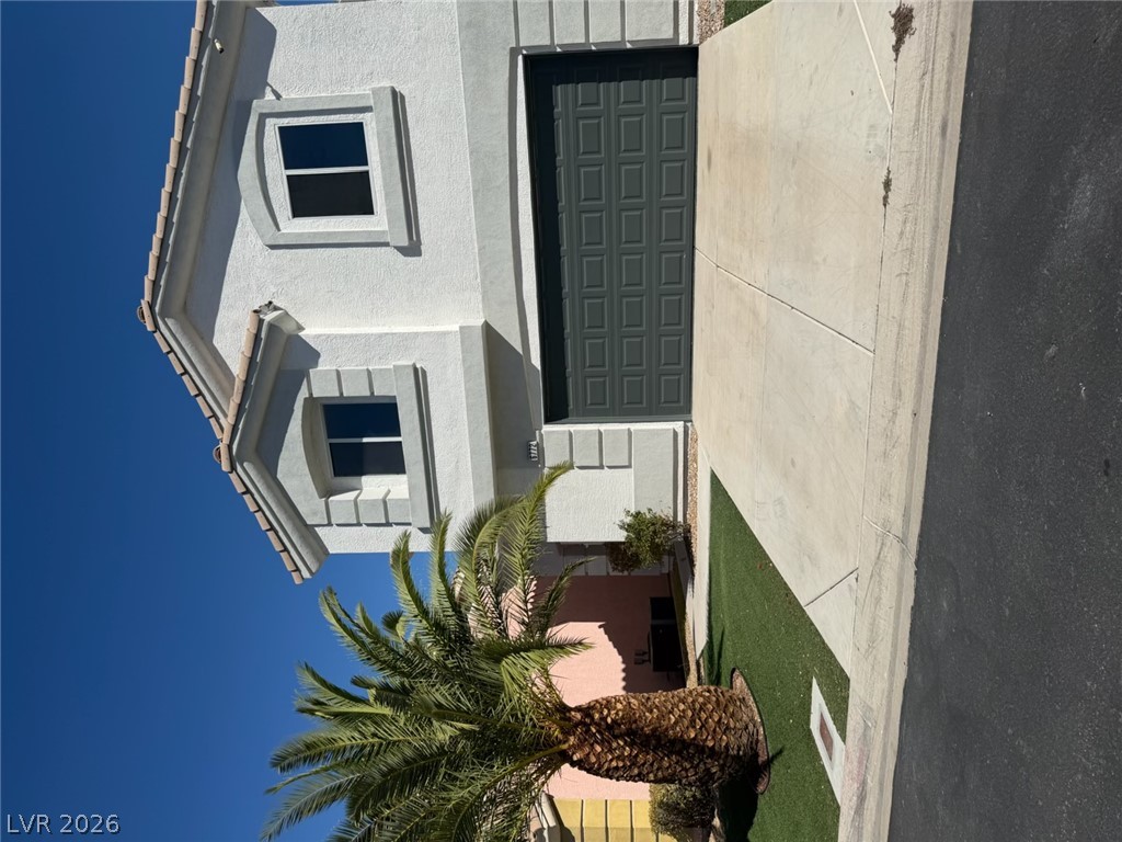 6772 Gold Yarrow Street — photo