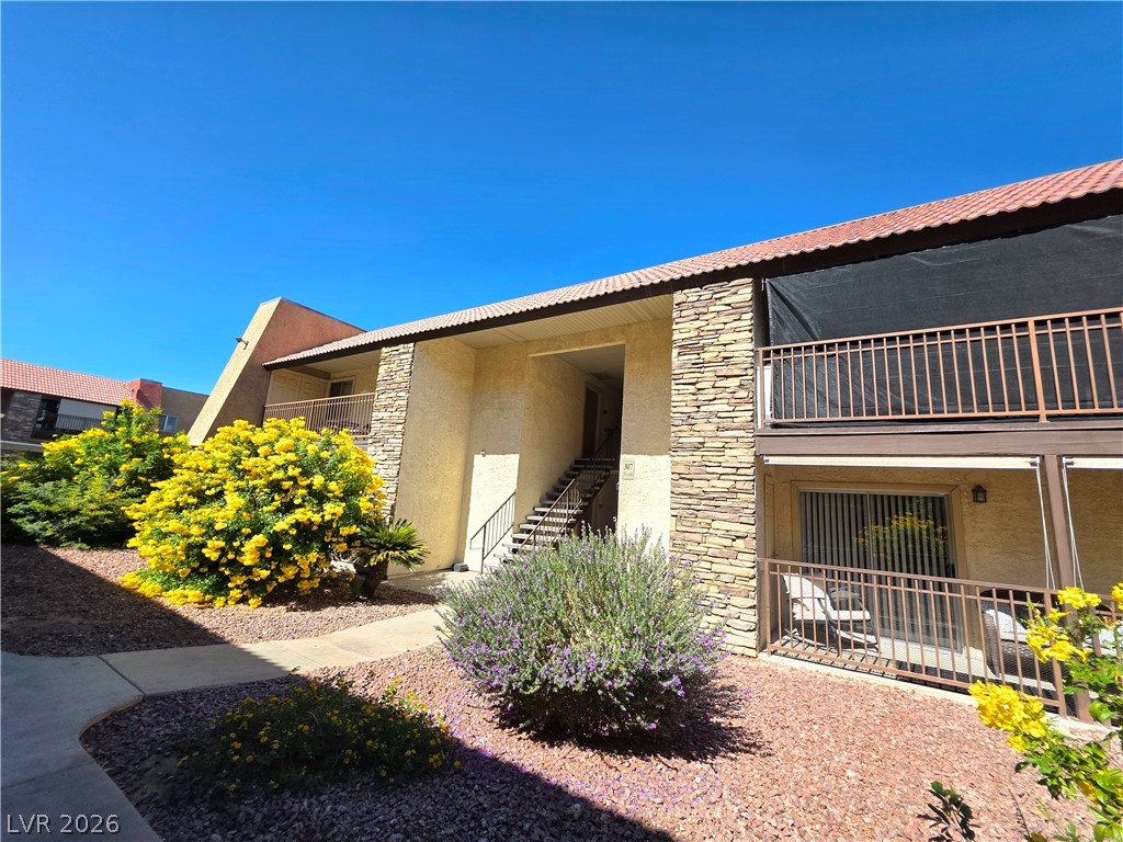 4470 Sandy River Drive Unit 54 — photo