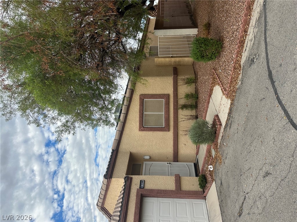 5196 Jewel Canyon Drive — photo