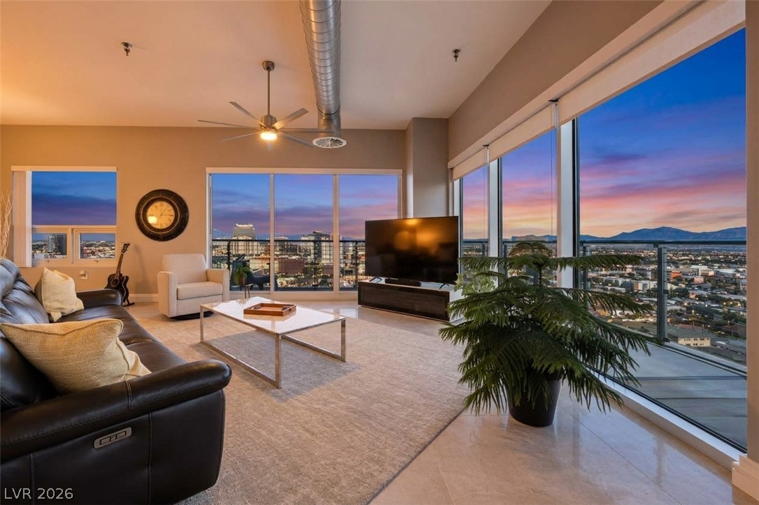 200 Hoover Avenue Unit 1809 — photo