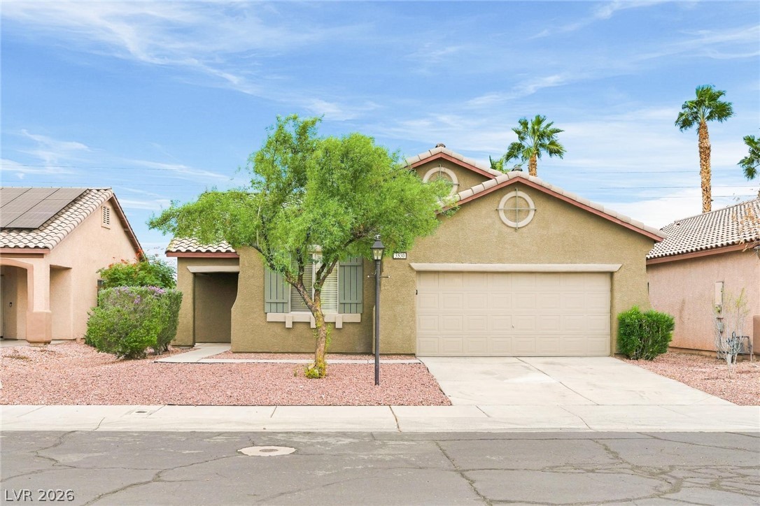 3530 Driving Range Street — photo