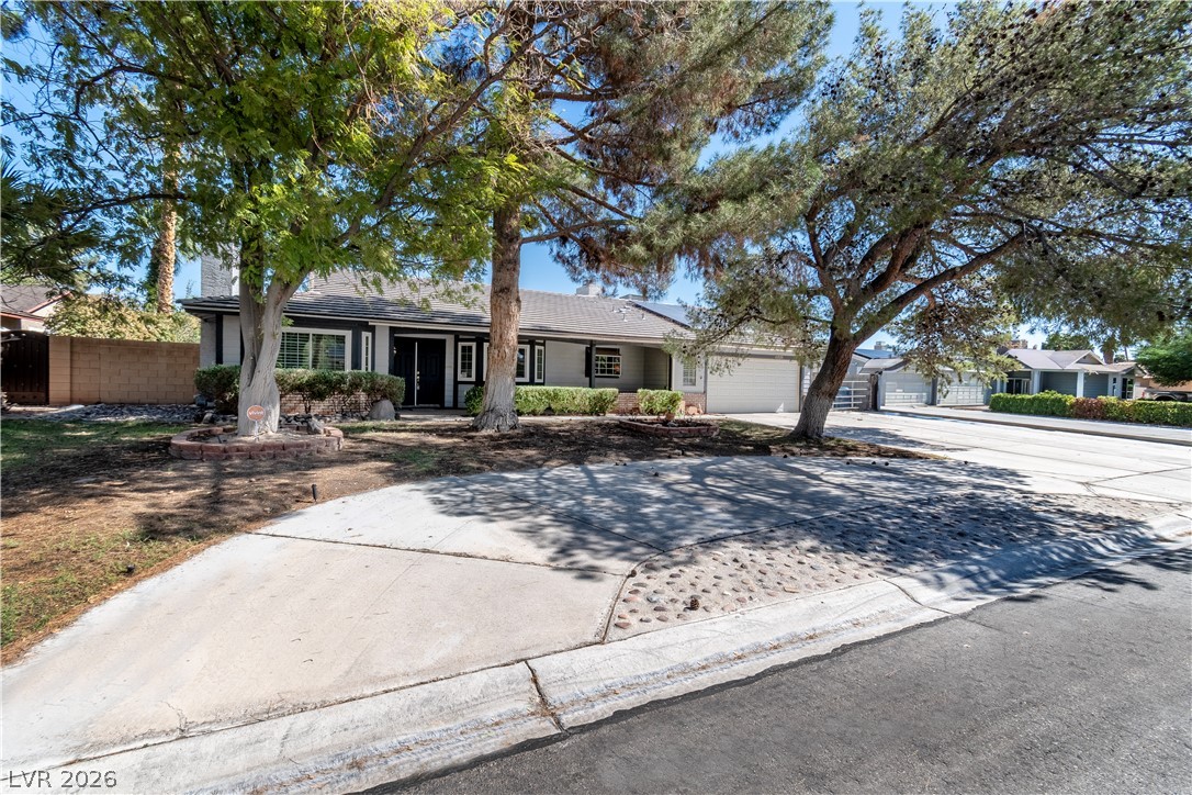 4626 Lost Creek Court — photo