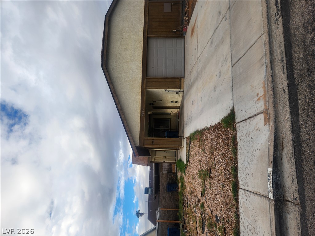 7235 Empress Drive — photo