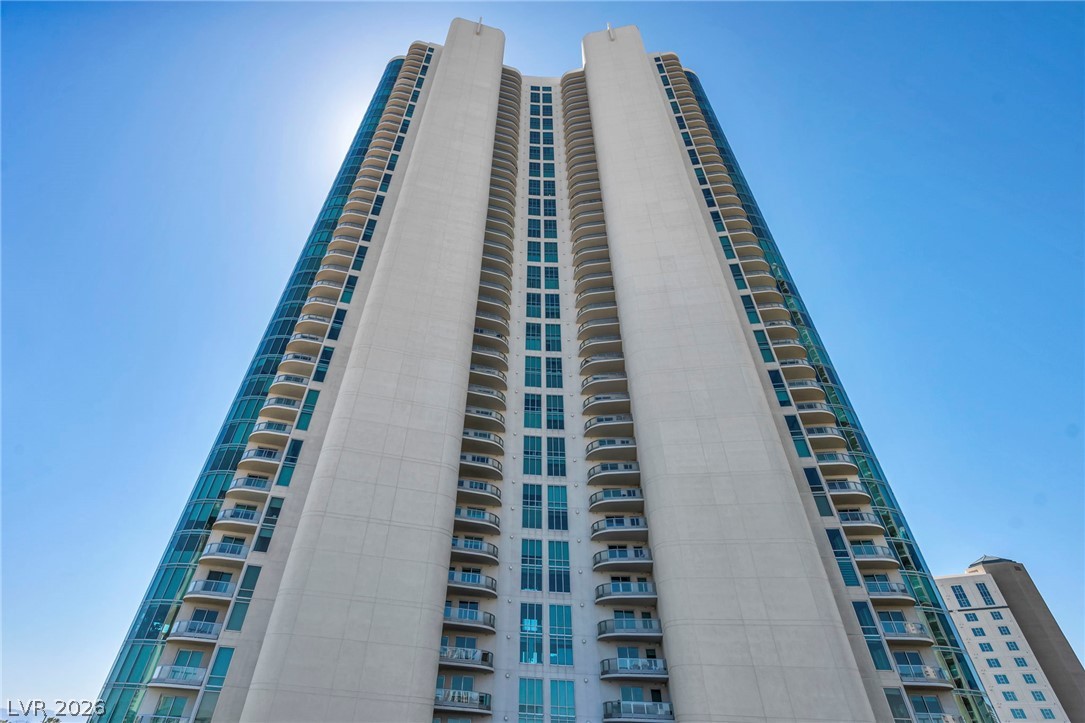 322 Karen Avenue Unit 2007 — photo