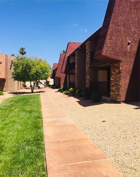 4941 River Glen Drive Unit 7 — photo