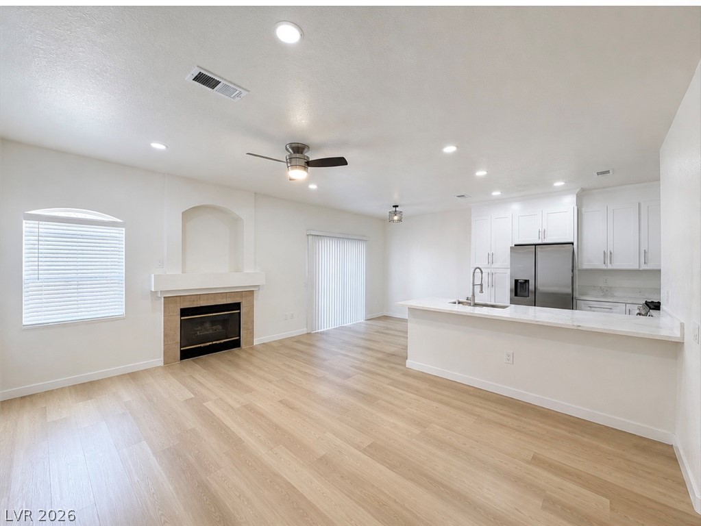 5415 West Harmon Avenue Unit 1017 — photo