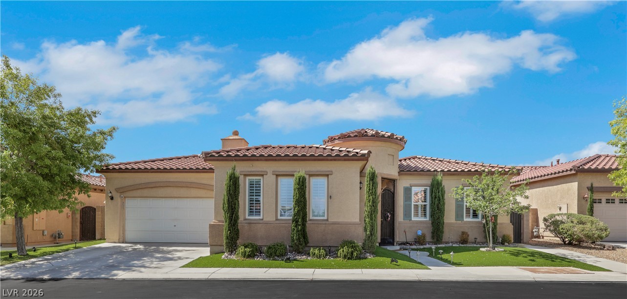 7135 Comanche Canyon Avenue — photo