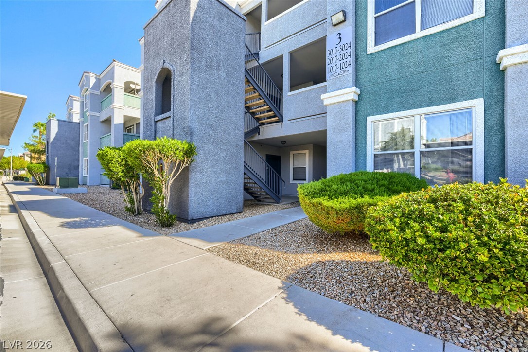 6955 North Durango Drive Unit 1019 — photo
