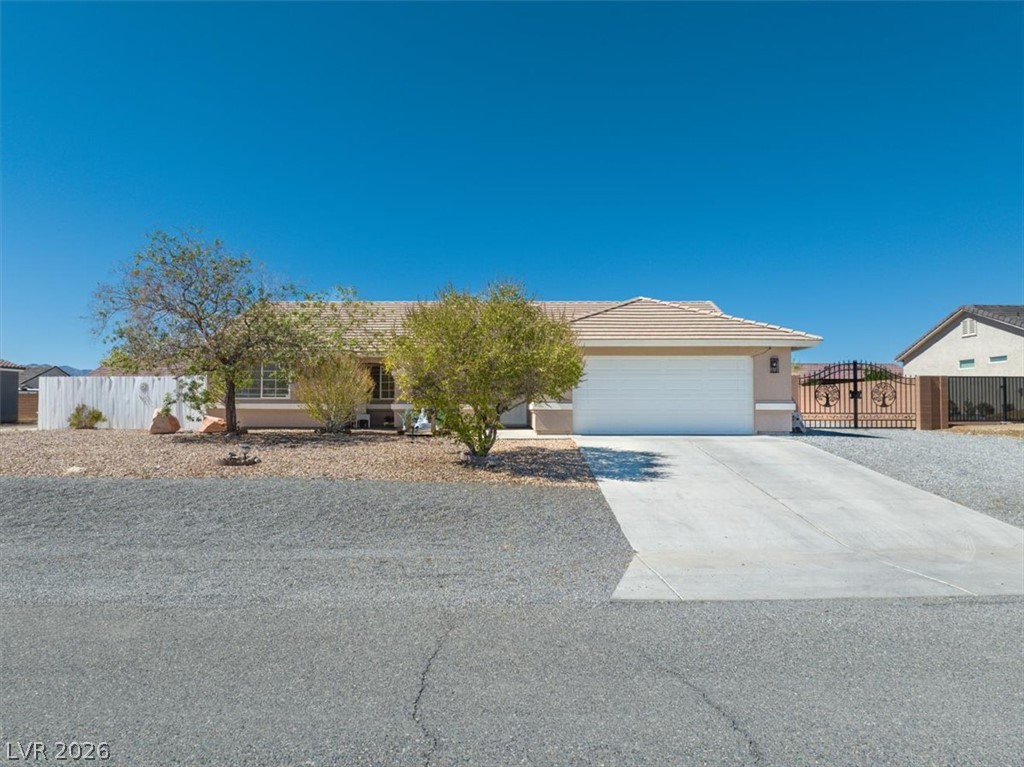 4970 Honey Locust Drive — photo