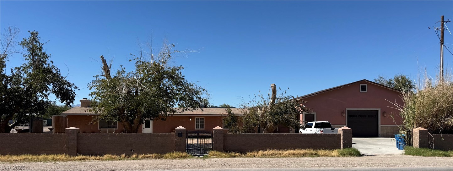 8461 Fairfield Avenue — photo
